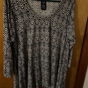 New never been worn striped blouse